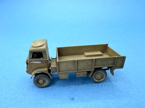 Panzer british bedford - 1:72,